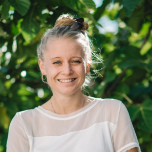 Portrait photo Laetitia Jordan Ostéopathe Co-présidence